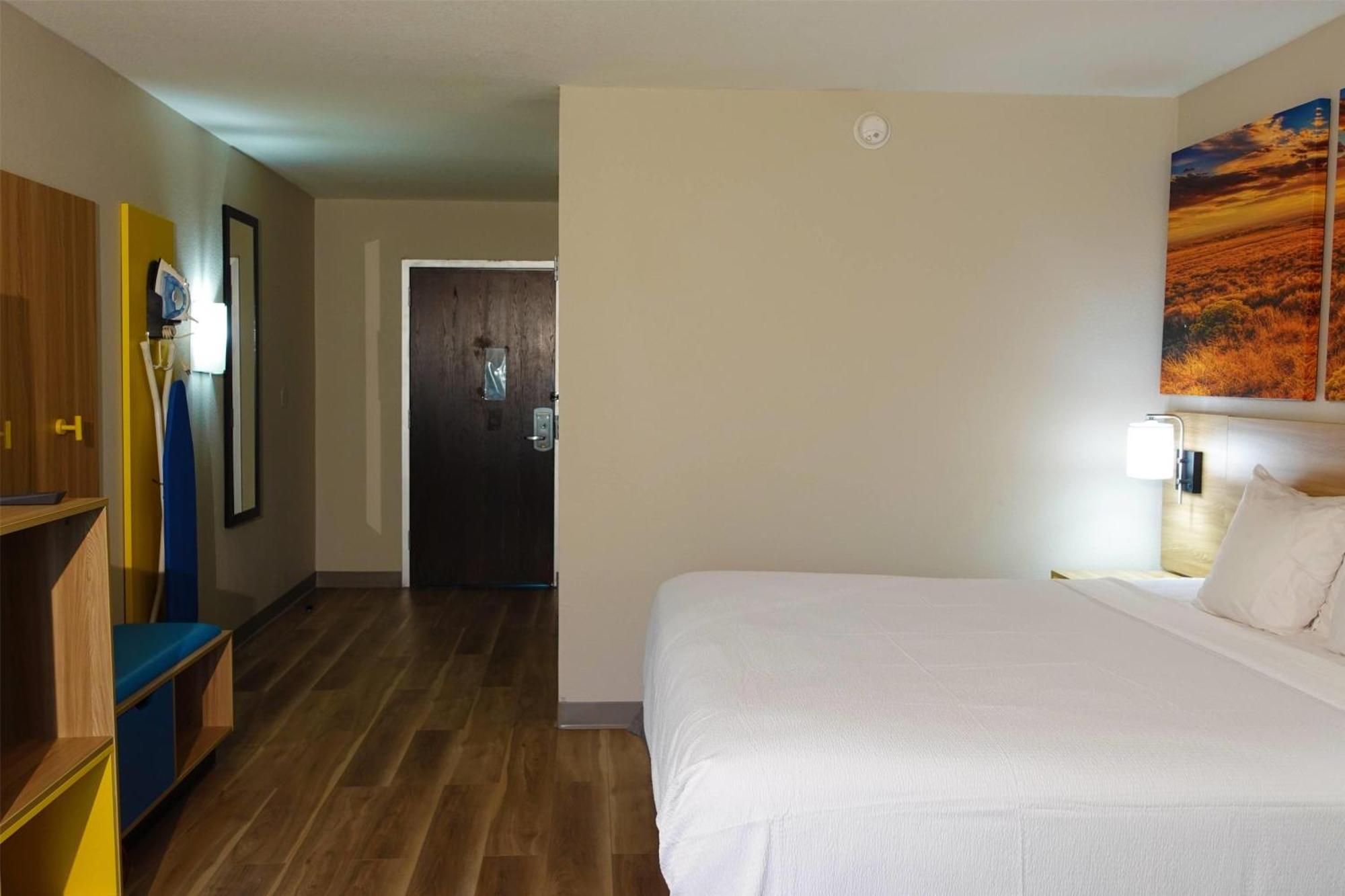Days Inn By Wyndham Norman Ngoại thất bức ảnh